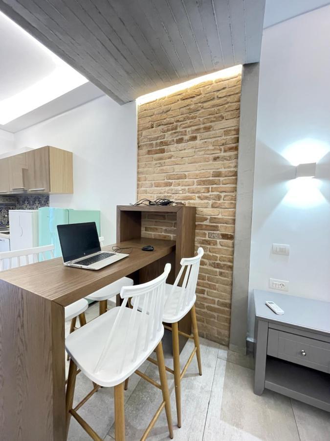 Carezza Apartments Preveza Buitenkant foto